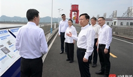 川觀新聞8月22日?qǐng)?bào)道：王曉暉在自貢市樂山市調(diào)研時(shí)強(qiáng)調(diào)：進(jìn)一步鍛長(zhǎng)板補(bǔ)短板推動(dòng)高質(zhì)量發(fā)展，為奮力譜寫中國(guó)式現(xiàn)代化四川新篇章作出更大貢獻(xiàn)